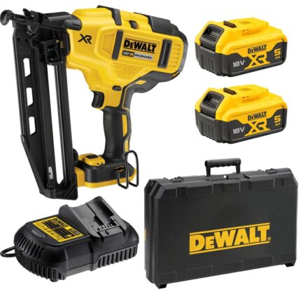Dewalt air tools—brad nailer and crown stapler